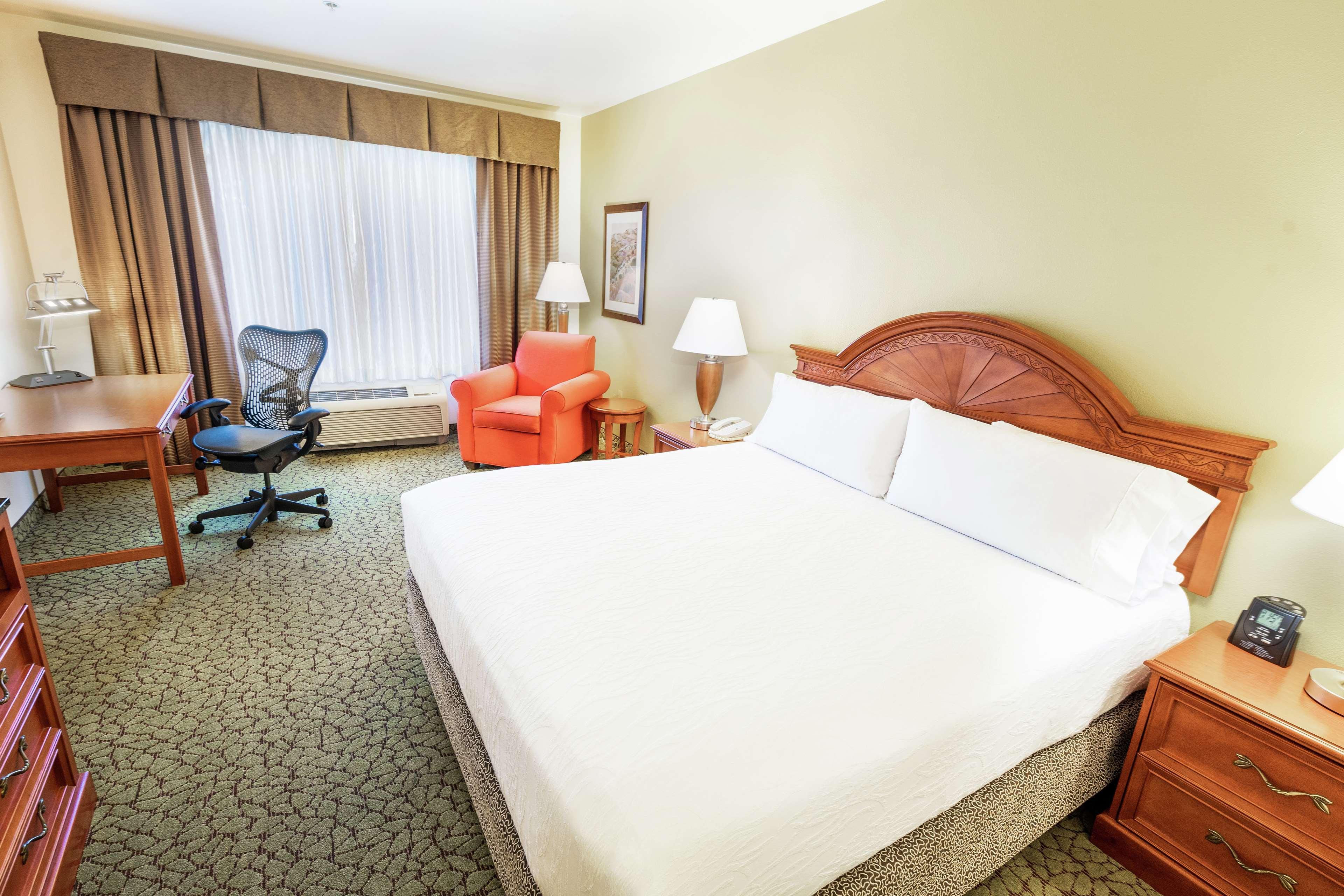 Hilton Garden Inn Ontario Ранчо-Кукамонга Экстерьер фото