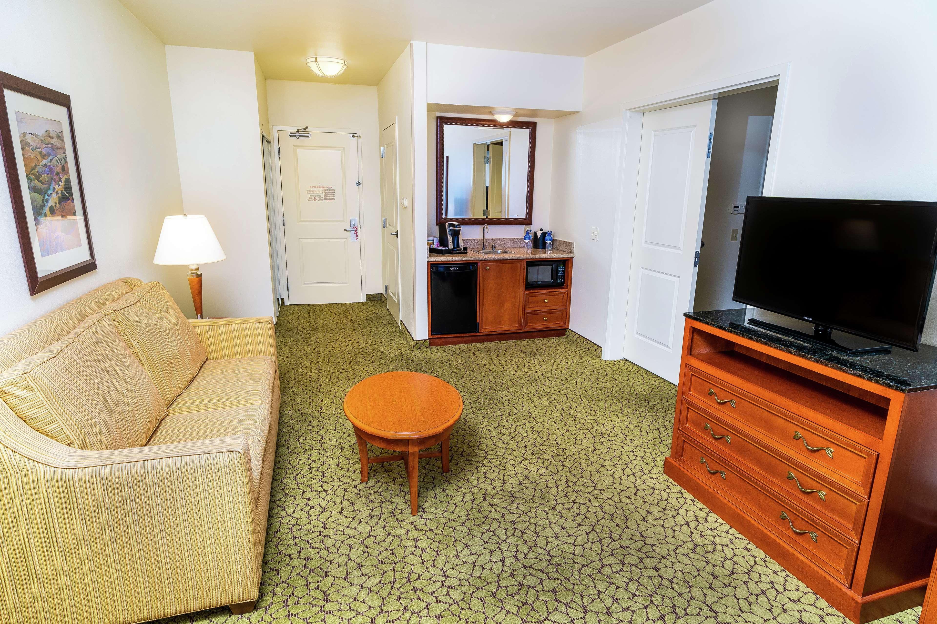 Hilton Garden Inn Ontario Ранчо-Кукамонга Экстерьер фото